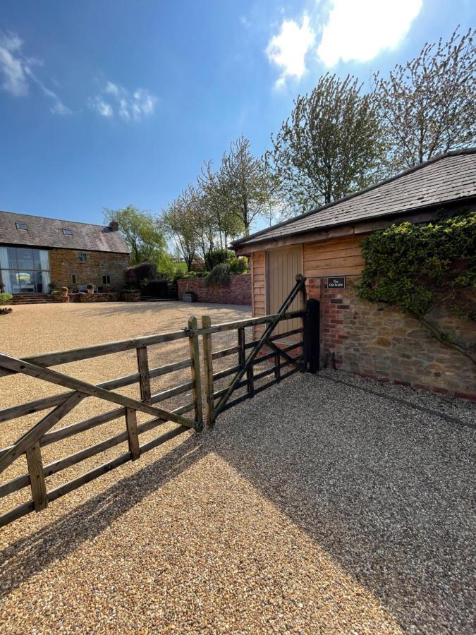 The Old Stable Apartment Bugbrooke Exterior photo